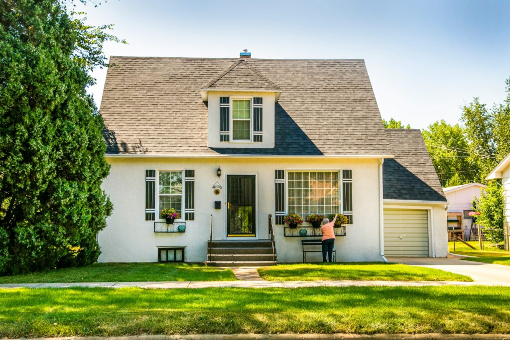 The Complete Checklist for Home Sellers in 2025